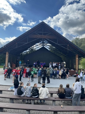 317d2414-33bf-4f3f-8dda-869a4539ccc2