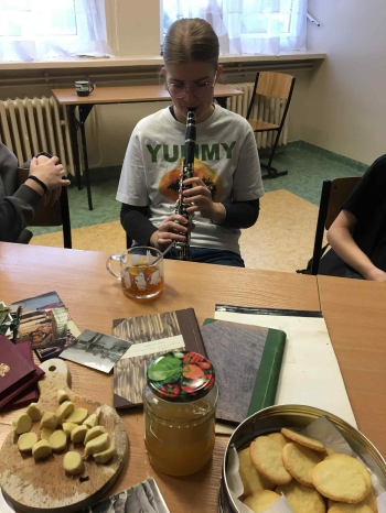 92a8a33a-11b4-427c-bdd5-03ade06198f1