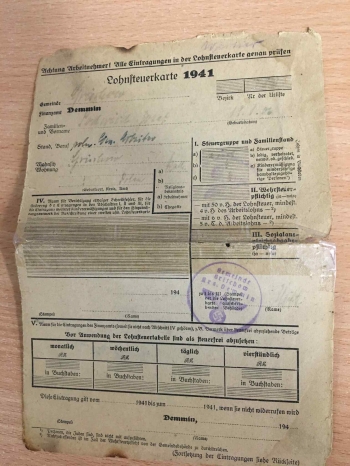 df2bcfce-fe3b-4a03-93a4-d5e182448d2a